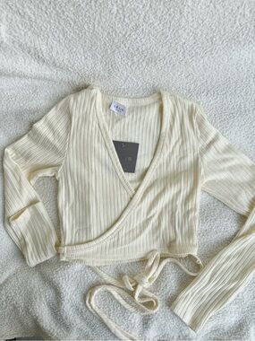 Long Sleeve Wrap Around Ribbed Crop Top